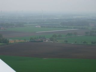 Bild 29 - Auf dem Windrad