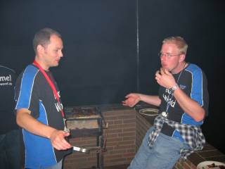 Bild 15 - Kegeltour 2004