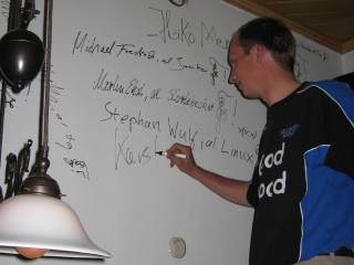 Bild 28 - Kegeltour 2004